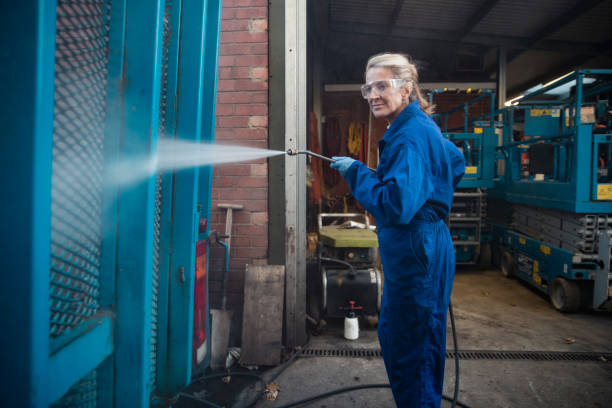 Best Garage Pressure Washing  in Newberry, MI
