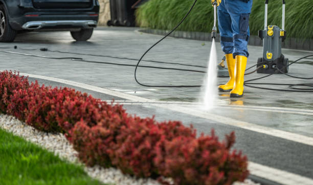 Best Garage Pressure Washing  in Newberry, MI