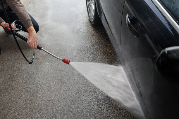 Best Commercial Building Pressure Washing  in Newberry, MI